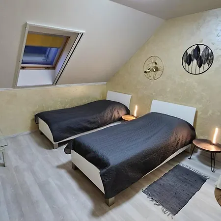 Privatne Izby V Rodinnom Dome Senkvice Homestay
